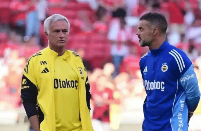 示好多家豪门！穆里尼奥想要回归！国米，曼联成大热，有望逆袭